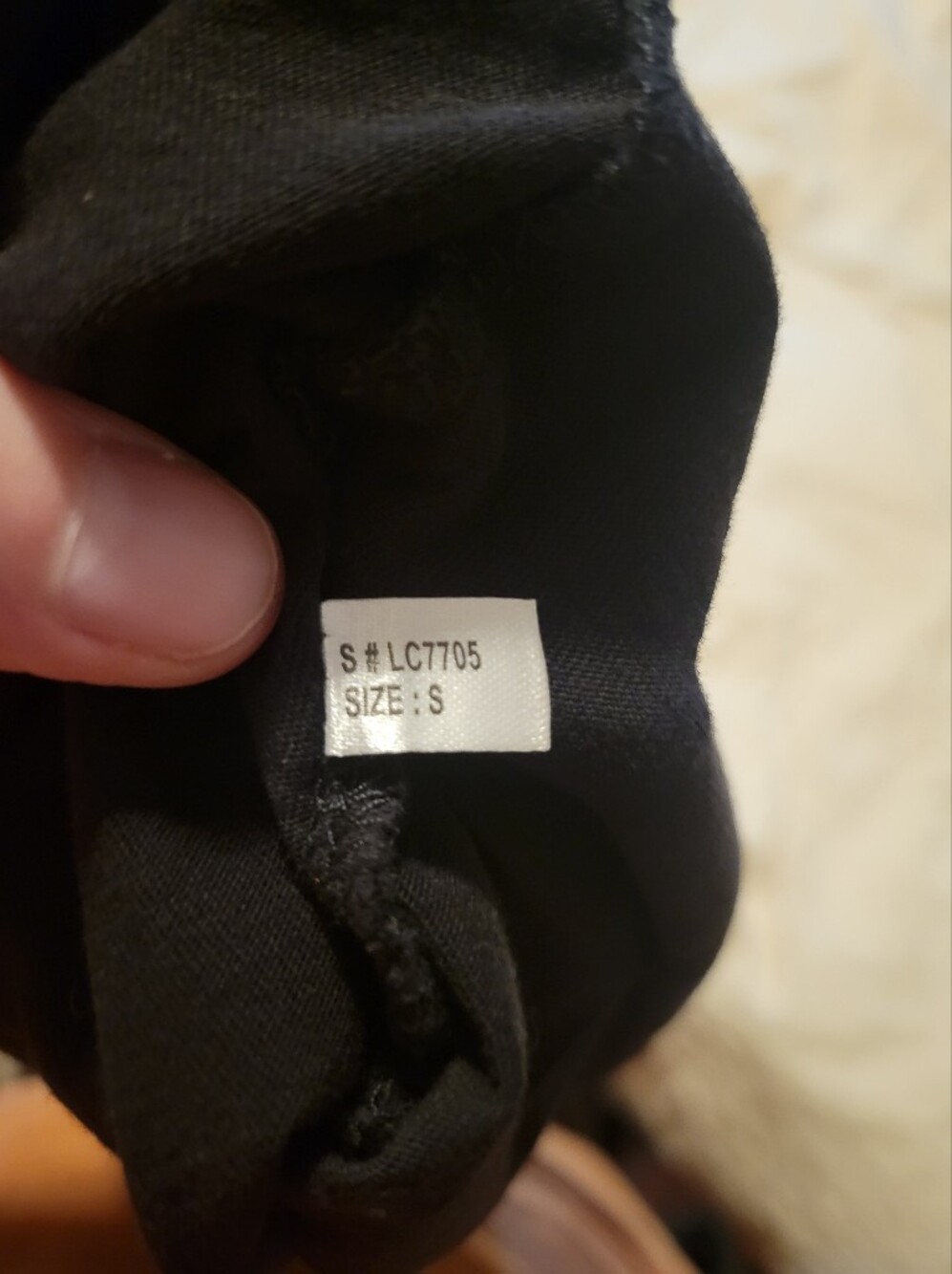 Magicarp Black Razorback Tank -small - Picture 3 of 3